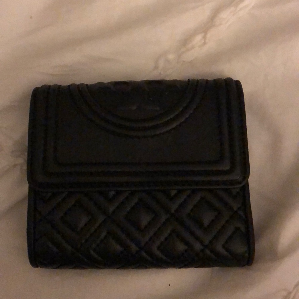 Tory Burch wallet